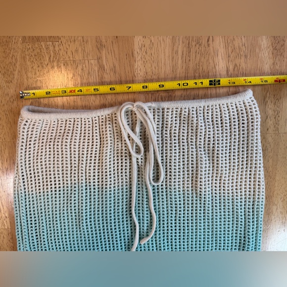 Princess Polly Auralia Knit Maxi Skirt & Top set Blue/Cream Ombre US Size 12 - Picture 5 of 10